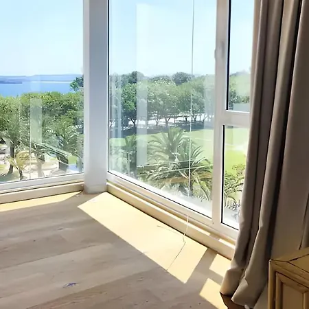 Apartamento Com Excelente Vista Mar Apartamento